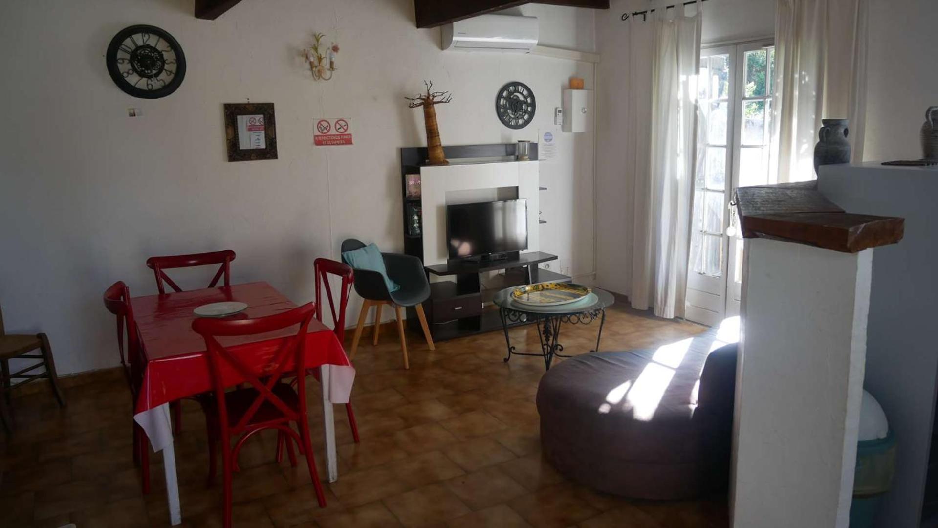 Mas Maurane - Le Bougainvillier Aux Portes D'Arles Apartment Tarascon Ngoại thất bức ảnh